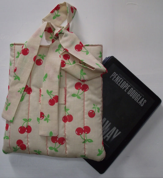 Very Cherry Beige Bow Kindle Case