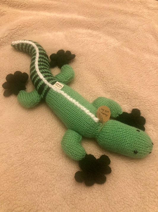 Loveable Knitted Lizard