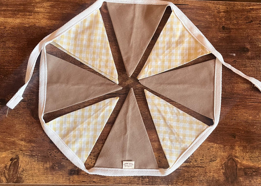 The Sunny Gingham Bunting