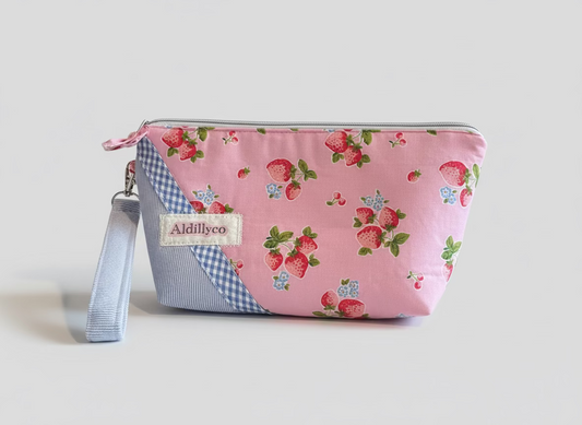 Strawberry Patch Pouch