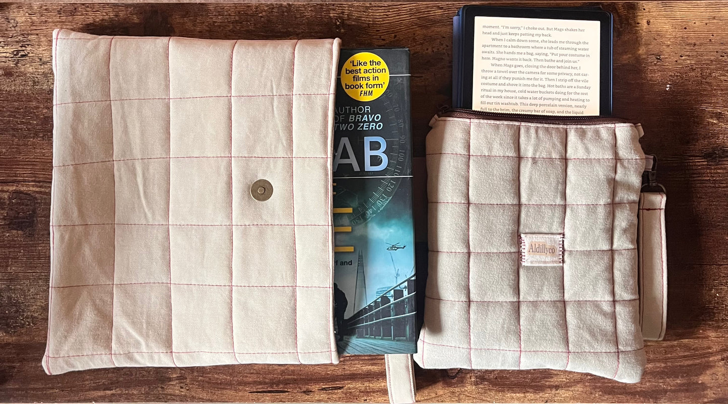 Neutral Soft Canvas Zip Kindle Case