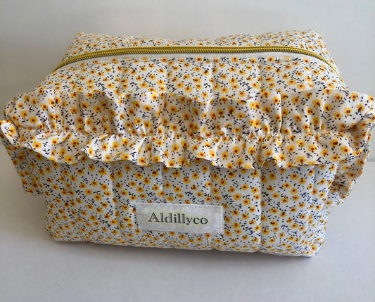 Yellow Ditsy Frill Makeup