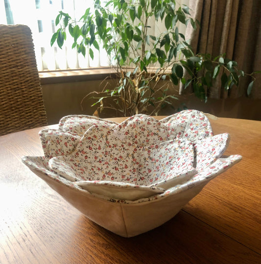 Set Of Three Reversible Bowl Cosies – Autumn Ditsy Print/Beige Cotton Canvas