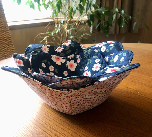 Set Of Three Reversible Bowl Cosies – Navy Flora/Pink Ditsy Prints
