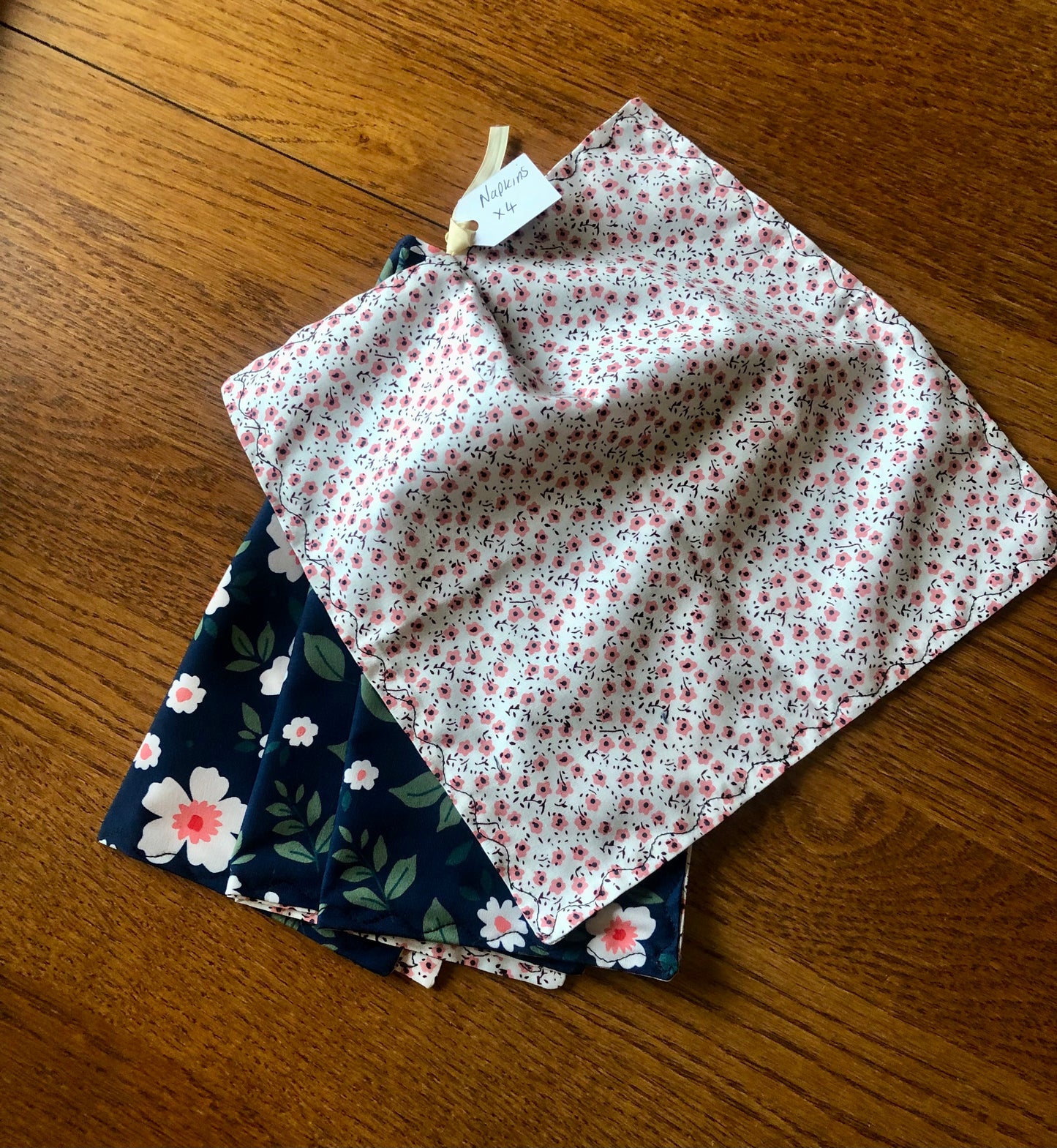 Set Of Four Reversible Napkins – Navy Flora/Pink Ditsy Prints